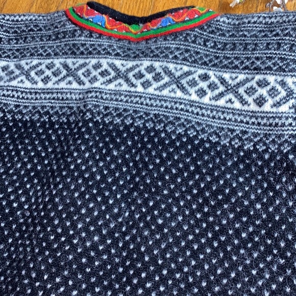 Dale of Norway #472 Wool Sweater Cardigan SZ Medium - Picture 6 of 7